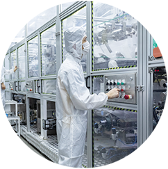 High-speed automated manufacturing equipment