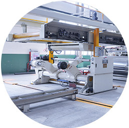 Flexo printing and die-cutting equipment for packaging manufacturing