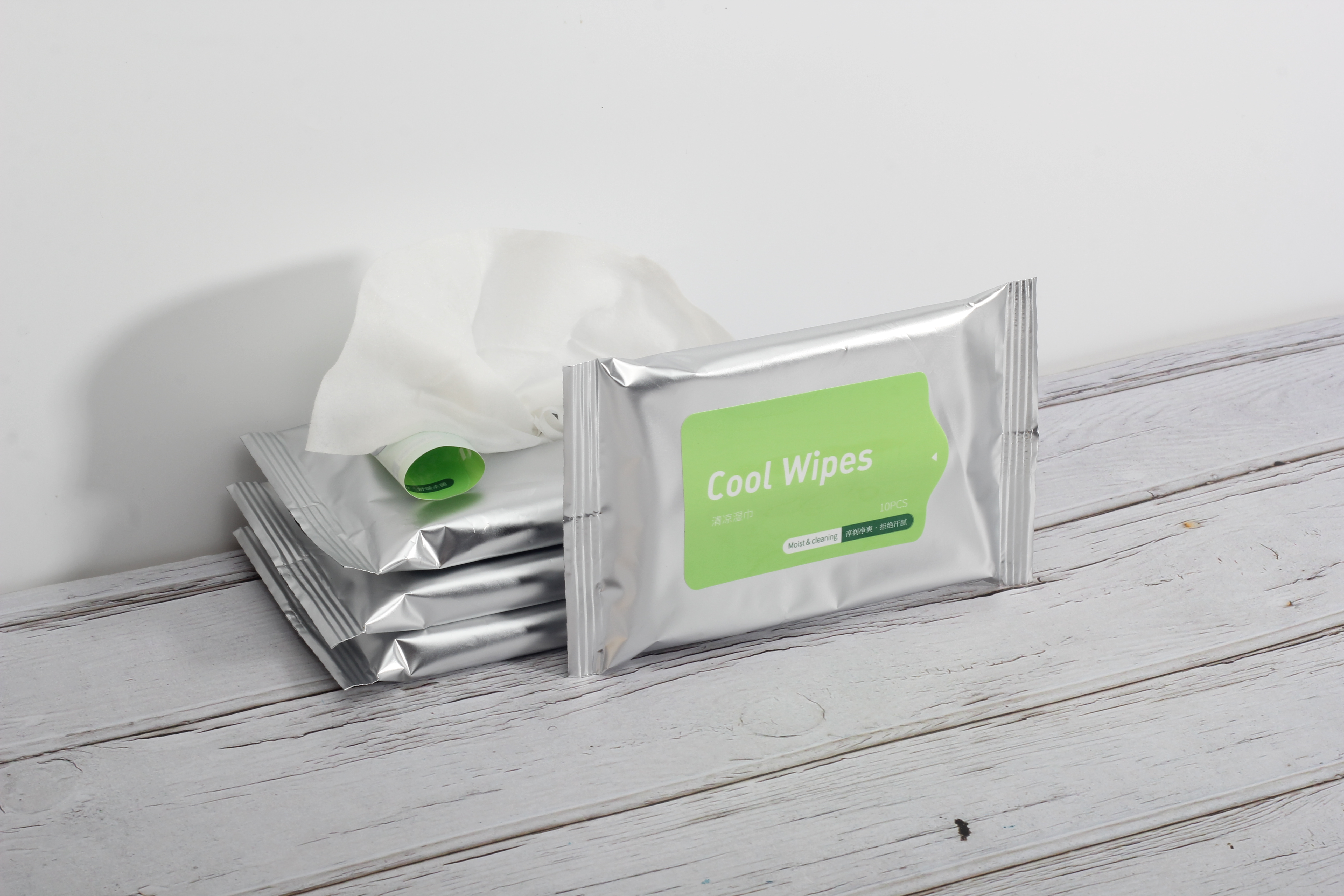 Private Label Wet wipes Manufacturer Cool Wet Wipes Face Cleaning