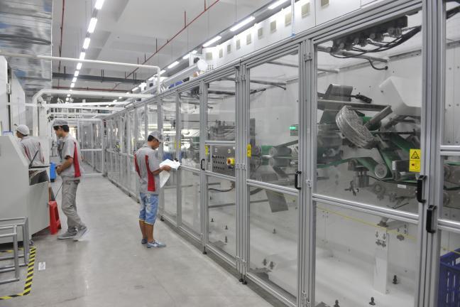 How to Choose an OEM Adult Diaper Manufacturer — 12-Point Buyer's Checklist